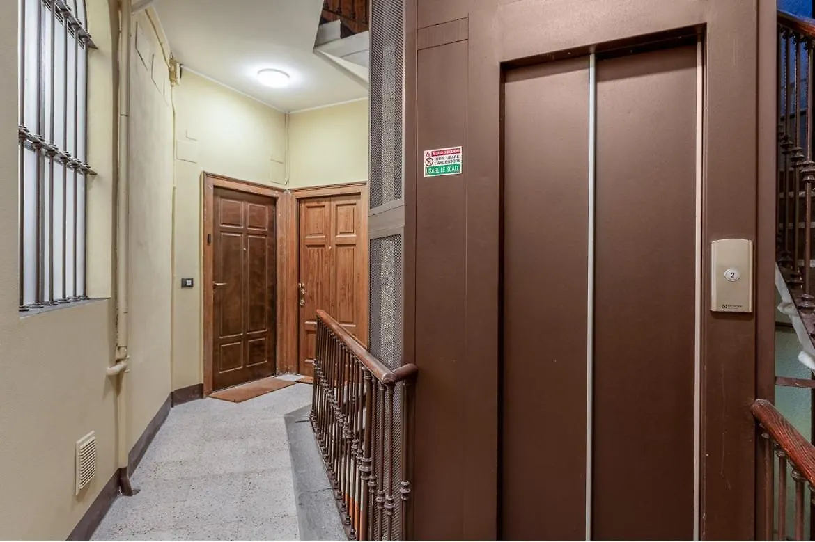 Apartment Royal Suite In Milan