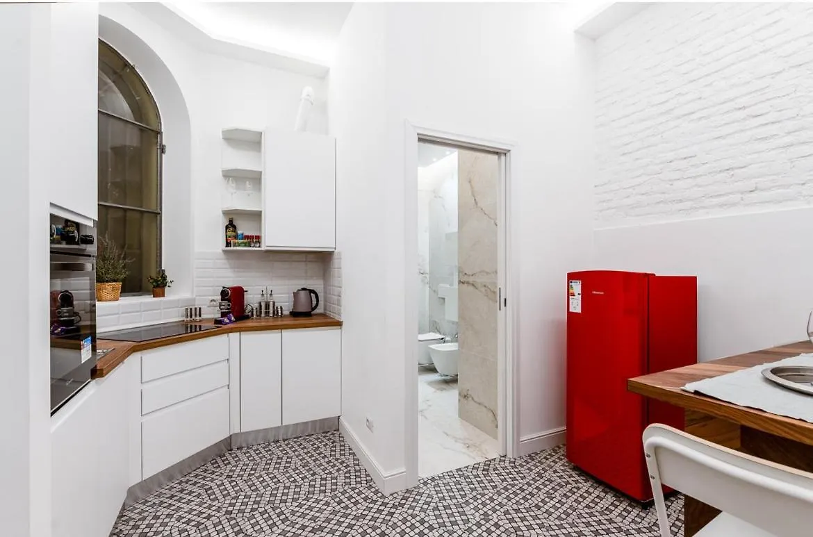 Royal Suite In Milan Italy