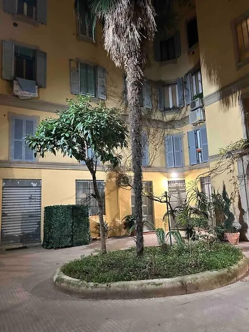 Royal Suite In Milan 0*,